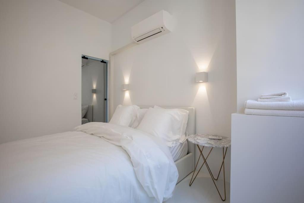 Luxe Sur Le Port Apartment