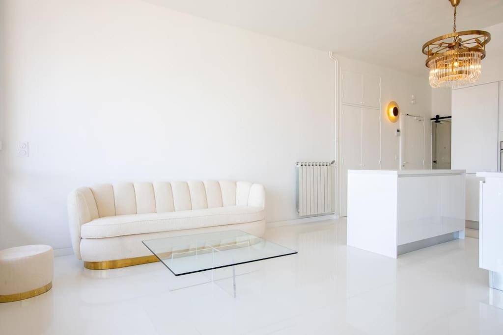 Luxe Sur Le Port Apartment Marseille